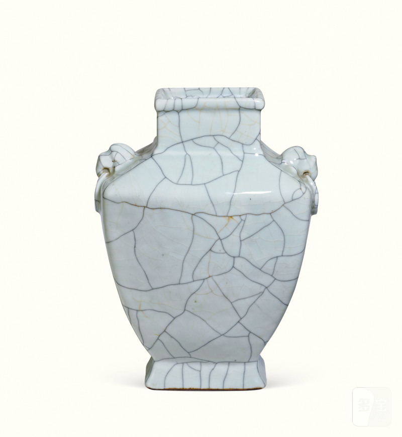 清乾隆 仿哥釉双铺首尊